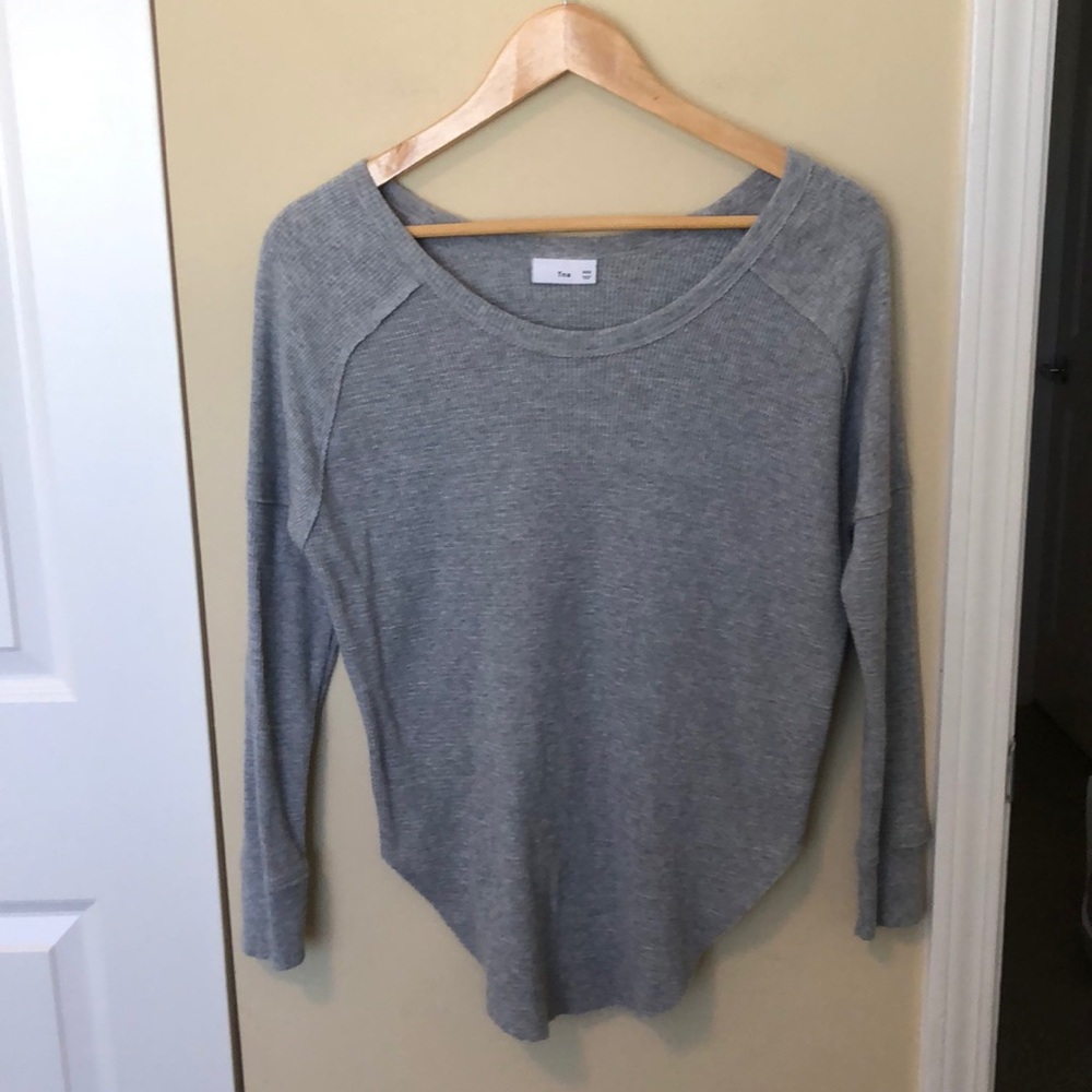 TNA grey waffle long sleeve top sz XXS